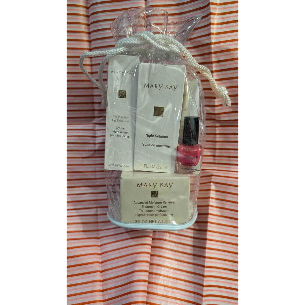 Mary Kay USA New Triple Action Lip Enhancer & Face Care Gift Set
